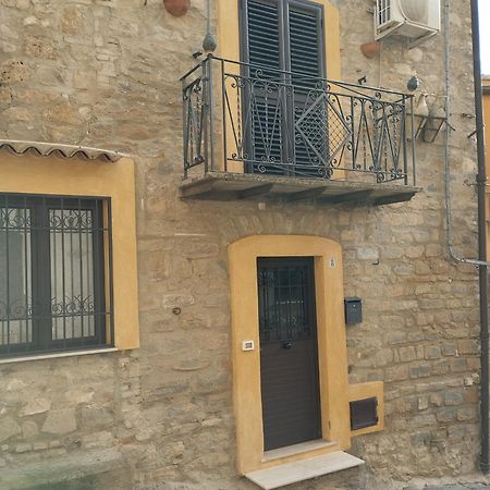 Hotel Casa Rosy à Caltanissetta Extérieur photo