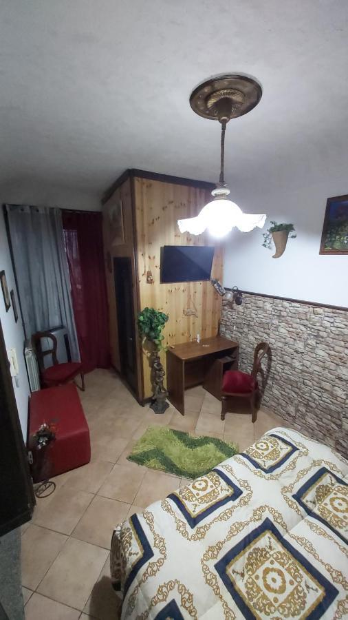 Hotel Casa Rosy à Caltanissetta Extérieur photo