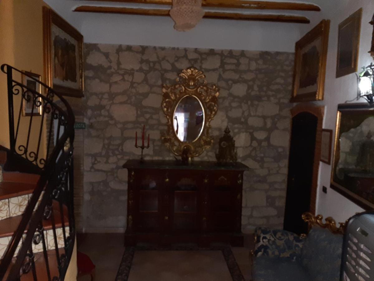 Hotel Casa Rosy à Caltanissetta Extérieur photo