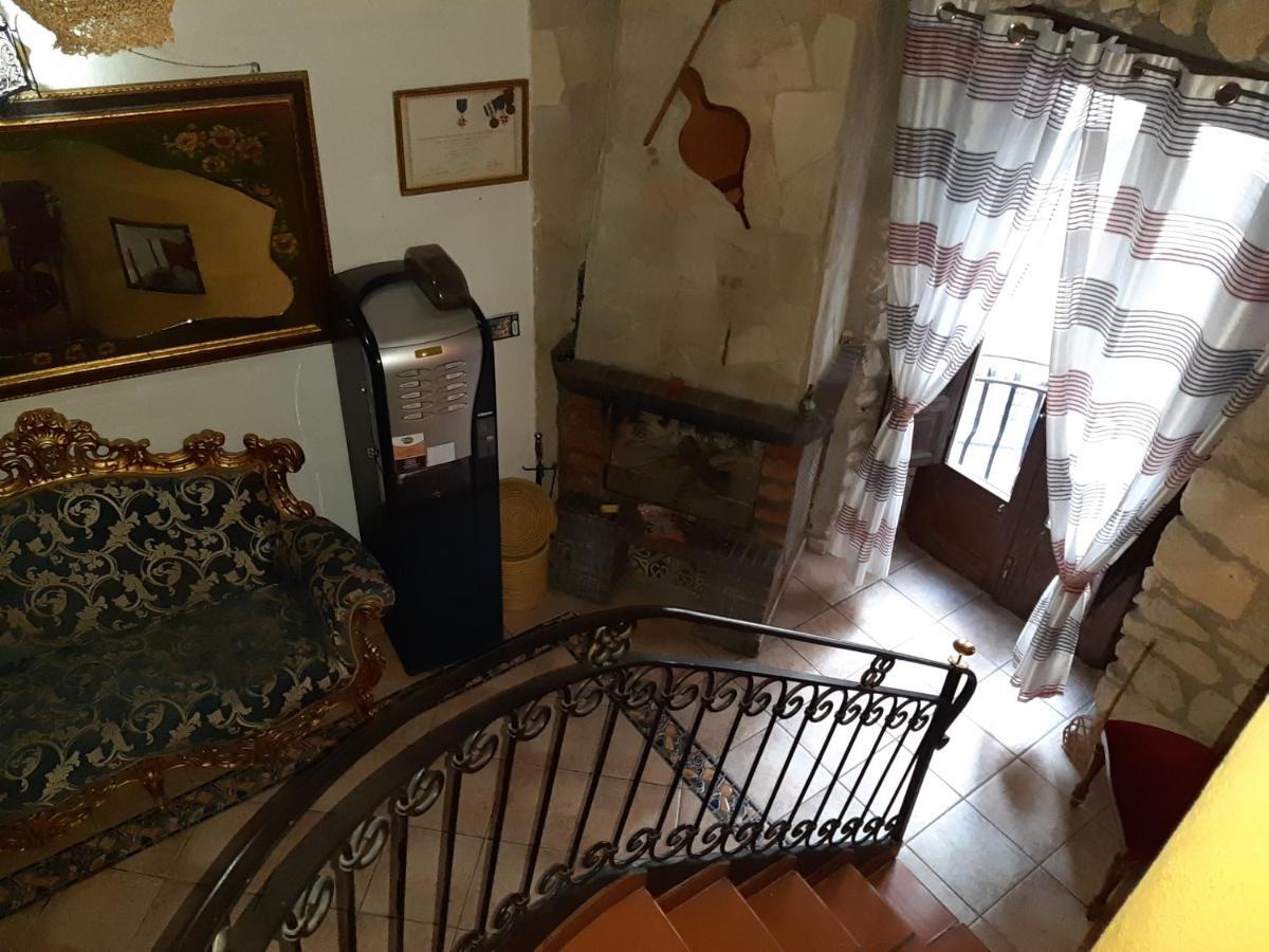 Hotel Casa Rosy à Caltanissetta Extérieur photo
